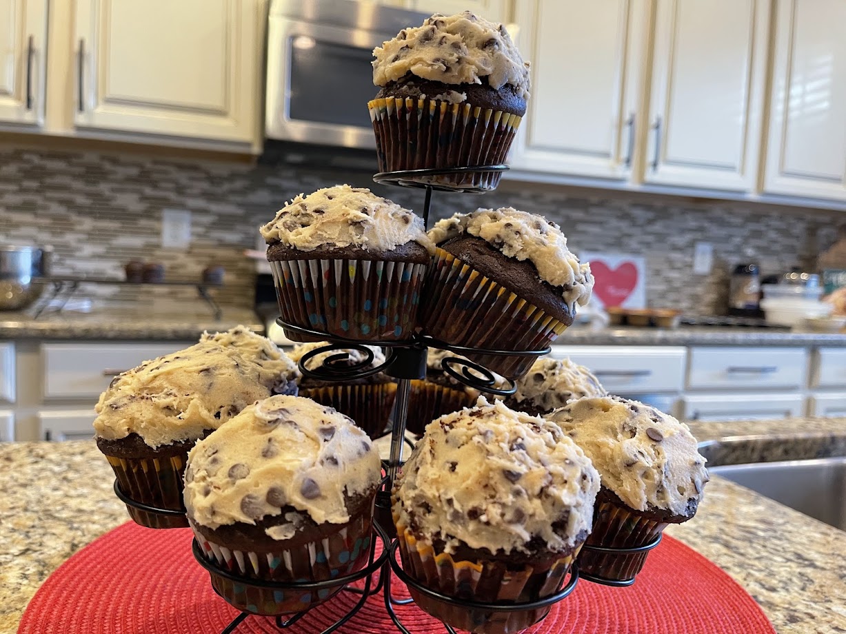 Chocolate Chip Cookie Dough Icing
